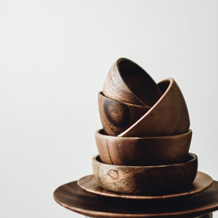 173_Wooden_Accessories_Store-Product_08-Featured